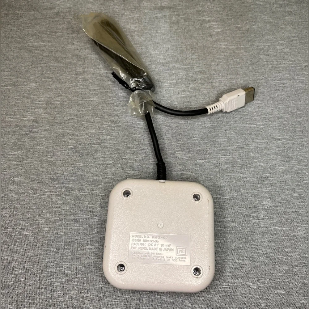 Nintendo OEM Game Boy Four Player Adapter Cable DMG-07 Tested Works